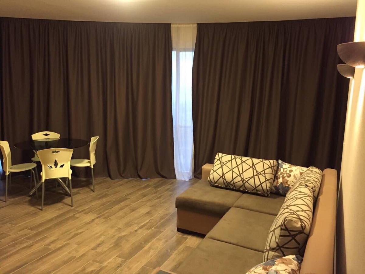 Aparthotel Viva Blue Batoumi Extérieur photo