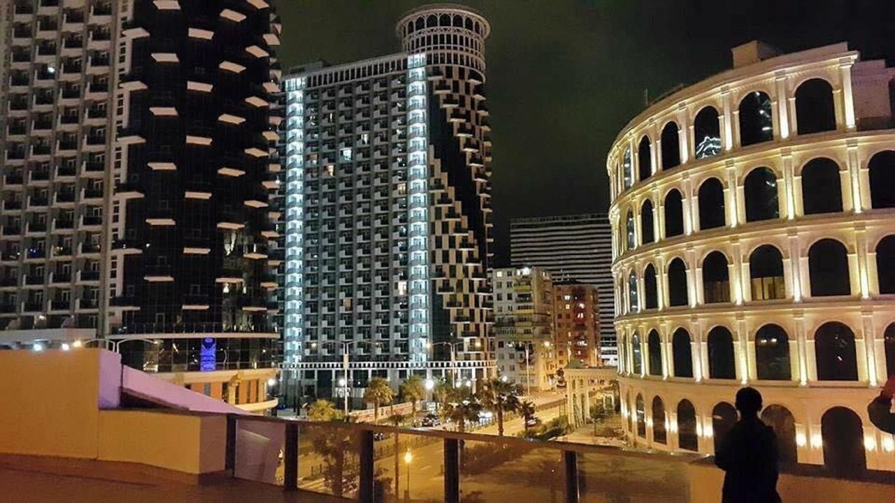 Aparthotel Viva Blue Batoumi Extérieur photo